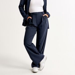 A&F Curve Love Sloane Tailored WideLeg Pant